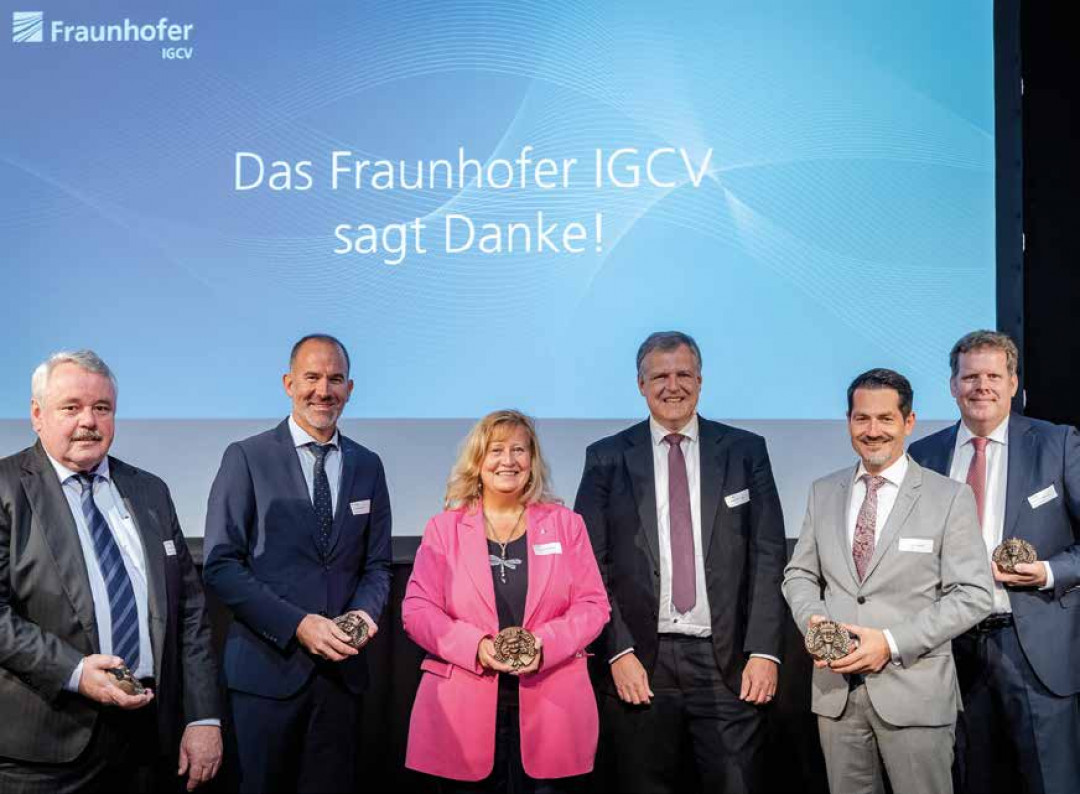 Die Referenten der Eröffnungsveranstaltung Dr. Erwin Flender, Prof. Dr. Raoul Klingner, die stv. Landrätin des Landkreises München Annette Gansmüller-Maluche, Prof. Dr. Wolfram Volk, Prof. Dr. Thomas F. Hofmann und Prof. Dr. Carsten Intra (v.l.n.r.). - © FRAUNHOFER IGCV/ANDREAS HEDDERGOTT Die Referenten der Eröffnungsveranstaltung Dr. Erwin Flender, Prof. Dr. Raoul Klingner, die stv. Landrätin des Landkreises München Annette Gansmüller-Maluche, Prof. Dr. Wolfram Volk, Prof. Dr. Thomas F. Hofmann und Prof. Dr. Carsten Intra (v.l.n.r.). - © FRAUNHOFER IGCV/ANDREAS HEDDERGOTT
