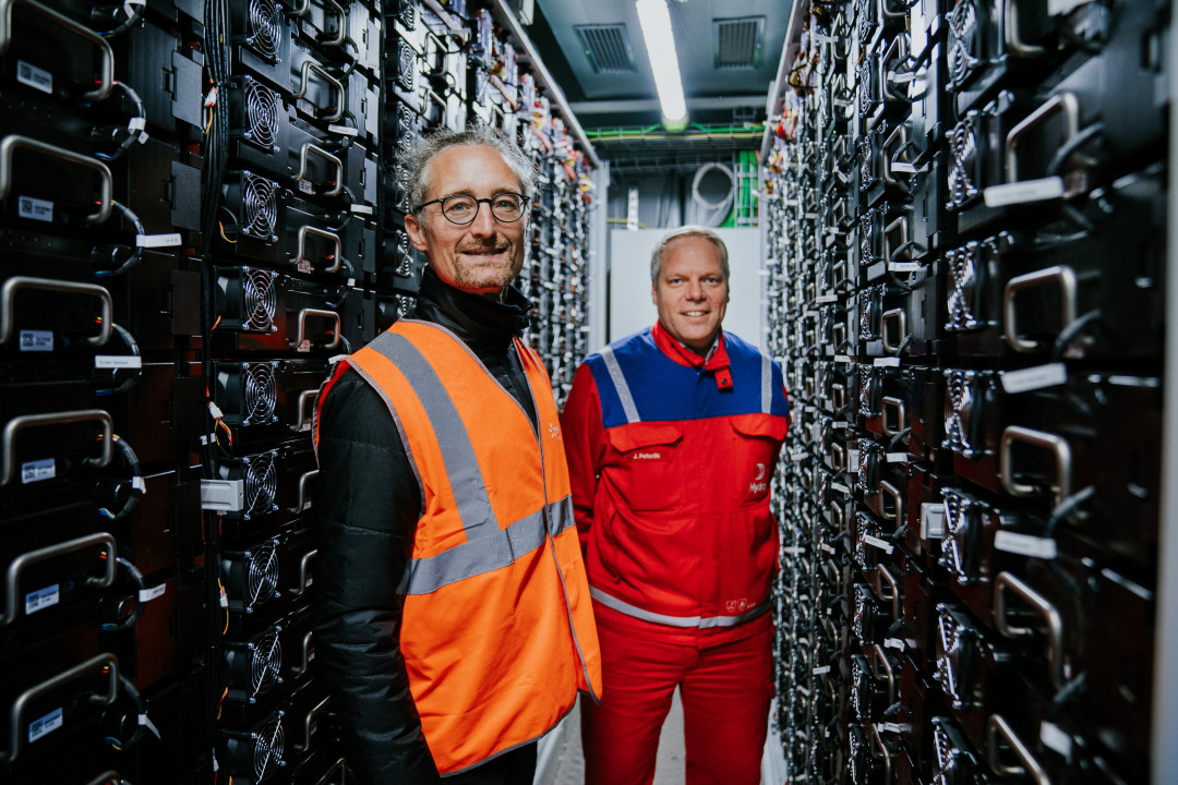 Batteriespeicher von EDF Renewables bei Speira in Hamburg. - © EDF Renewables Batteriespeicher von EDF Renewables bei Speira in Hamburg. - © EDF Renewables