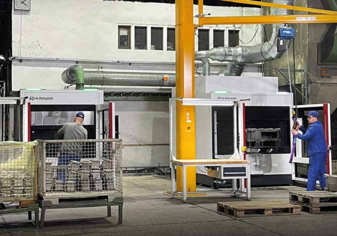Maus 600 und 900 ergänzen sich und erweitern so das Bearbeitungsspektrum der Gießerei. - © REICHMANN & SOHN Maus 600 und 900 ergänzen sich und erweitern so das Bearbeitungsspektrum der Gießerei. - © REICHMANN & SOHN
