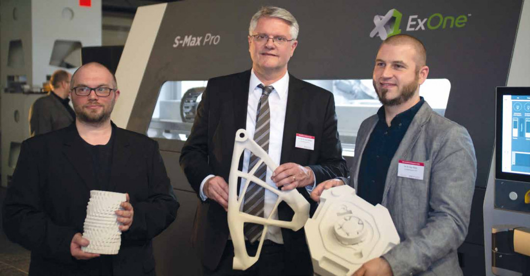 Auf dem S-Max-Pro 3-D-Formstoffdrucker der Fa. ExOne wird neben Grundlagenforschung im Bereich der anorganischen additiven Fertigung auch anwendungsnahe Forschung betrieben. - © GTK Auf dem S-Max-Pro 3-D-Formstoffdrucker der Fa. ExOne wird neben Grundlagenforschung im Bereich der anorganischen additiven Fertigung auch anwendungsnahe Forschung betrieben. - © GTK