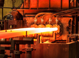 A PhD project wants to find out what exactly happens when molten iron is cast.