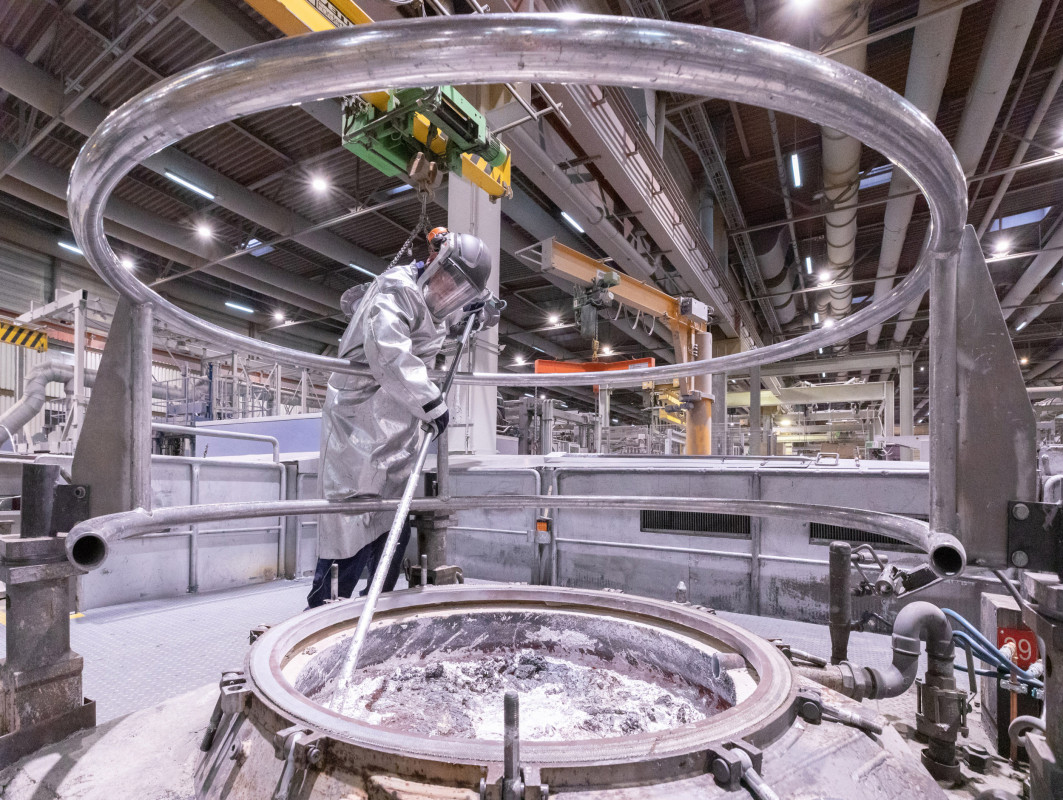 The foundry has been sourcing solar aluminum since 2021. - © BMW Group The foundry has been sourcing solar aluminum since 2021. - © BMW Group