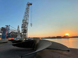 More efficient ship propellers help to reduce energy costs.