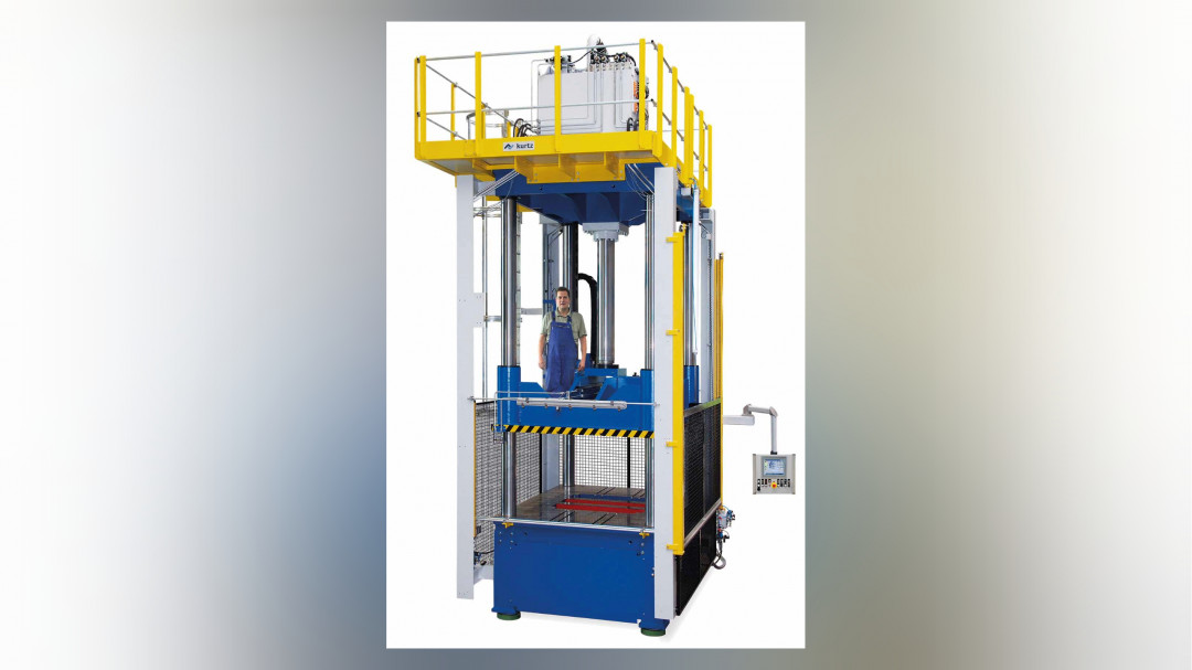 Kurtz KPS3000 column deburring press for high and large-volume components. - © KURTZ ERSA Kurtz KPS3000 column deburring press for high and large-volume components. - © KURTZ ERSA
