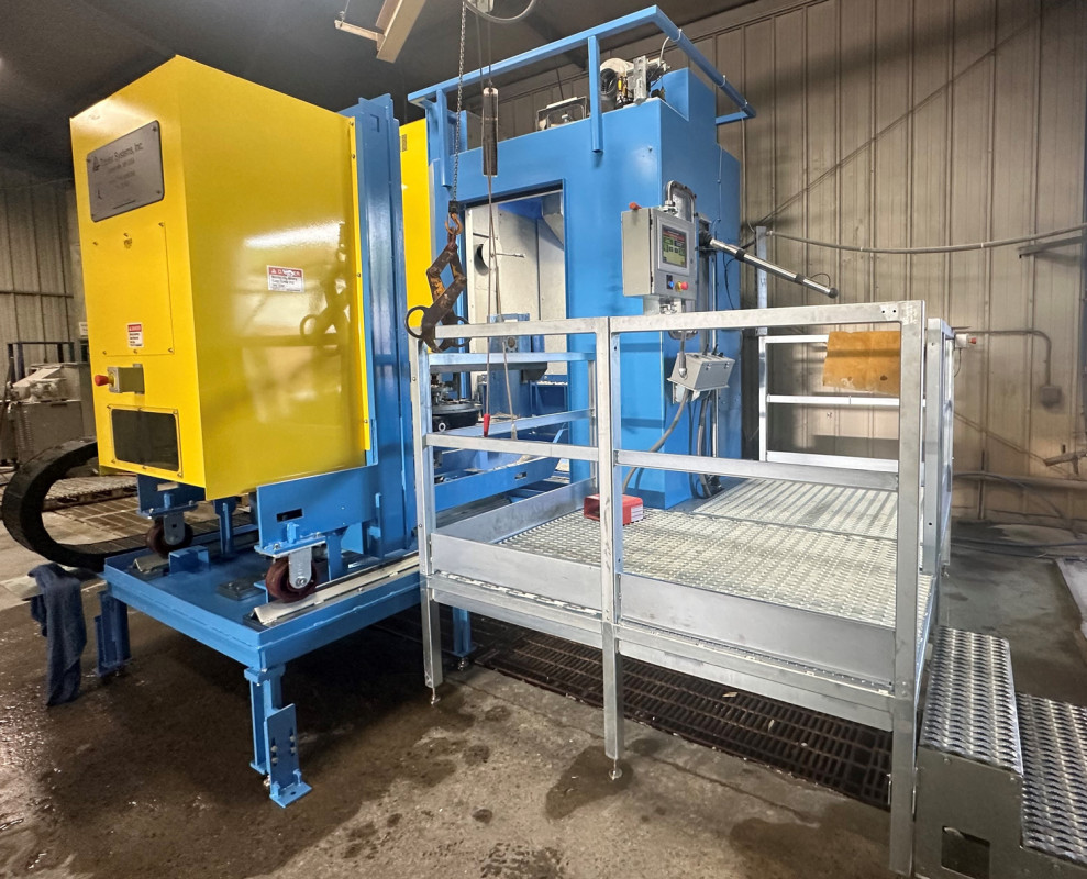 Neue Wasserstrahl-Strahlanlage bei Franklin Precision Castings. - © Franklin Precision Castings Neue Wasserstrahl-Strahlanlage bei Franklin Precision Castings. - © Franklin Precision Castings